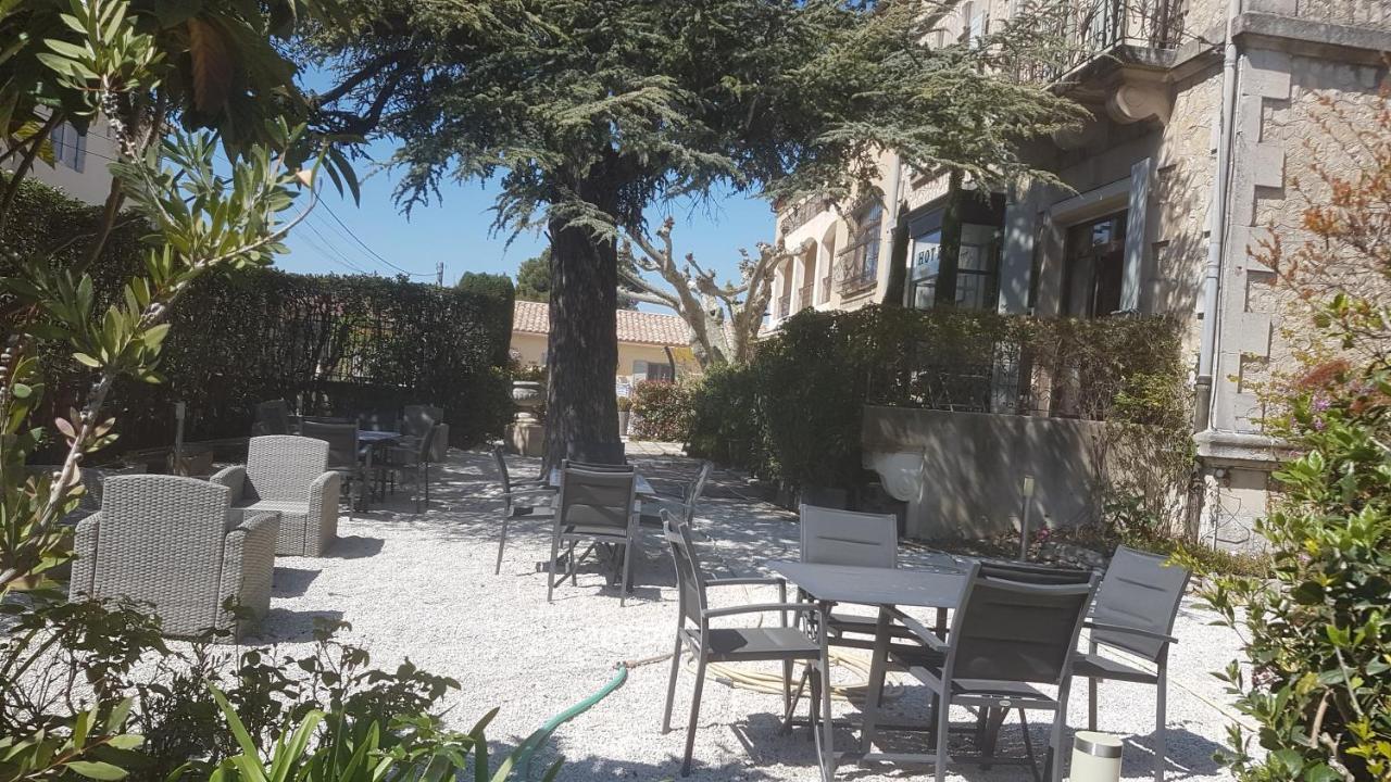 Le Castelet Des Alpilles Hotel Saint-Remy-de-Provence Exterior photo