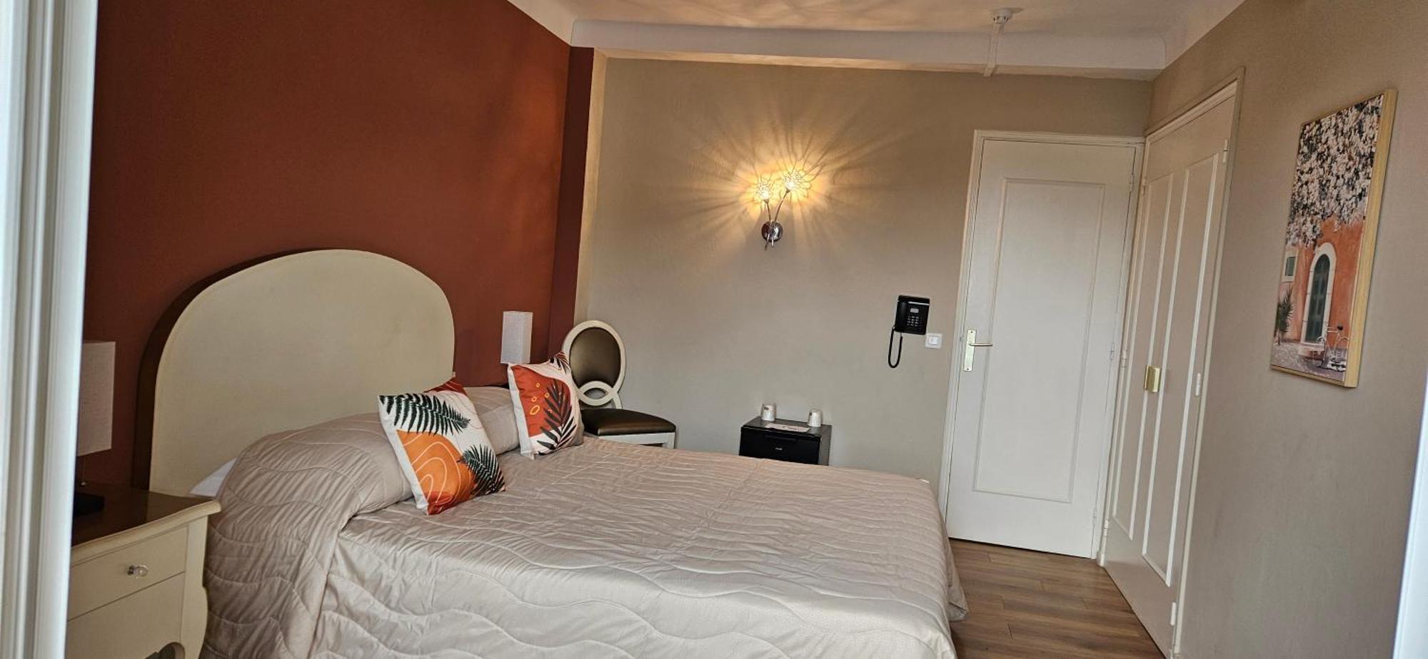 Le Castelet Des Alpilles Hotel Saint-Remy-de-Provence Exterior photo